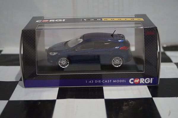 Vanguards ford focus mk3 st blue 1/43 ref va15307