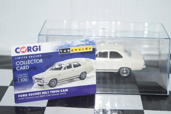 Vanguards ford escort mk1 twin-cam white 1/43 ref va09532