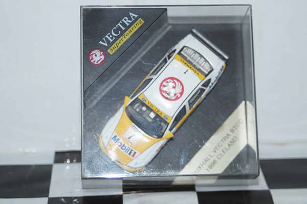 Onyx vauxhall vectra btcc 1996 cleland 1:43 vauxhall issue