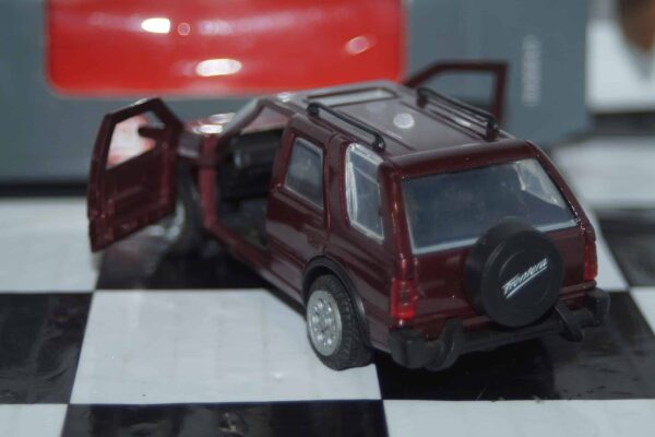 Gama vauxhall frontera lwb maroon 1004 in vauxhall box  in 1:43 scale