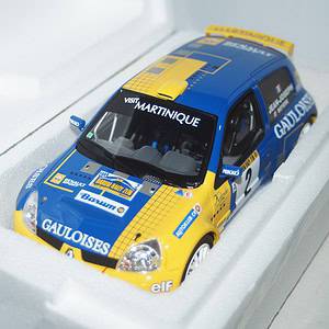Otto renault clio rally 2004 1:18 ot1152
