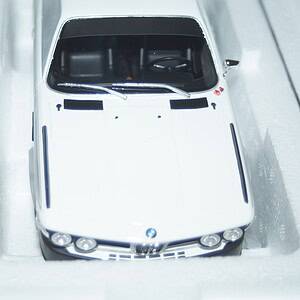 Otto bmw 3.0 csl white 1972 1:18 ot1145