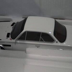 Otto bmw 3.0 csl white 1972 1:18 ot1145