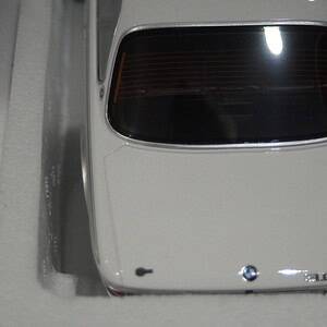 Otto bmw 3.0 csl white 1972 1:18 ot1145