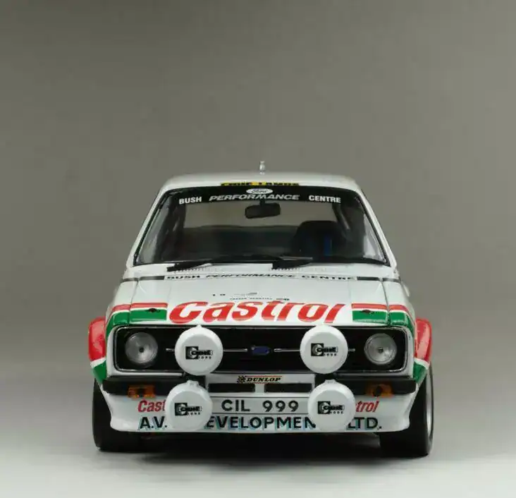 Sunstar ford escort mk2 rs1800 circuit of ireland 1979 b.fisher 4663 1:18 scale