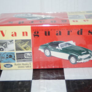 Vanguards austin healey e3000 mk2 green and white va05101 1:43