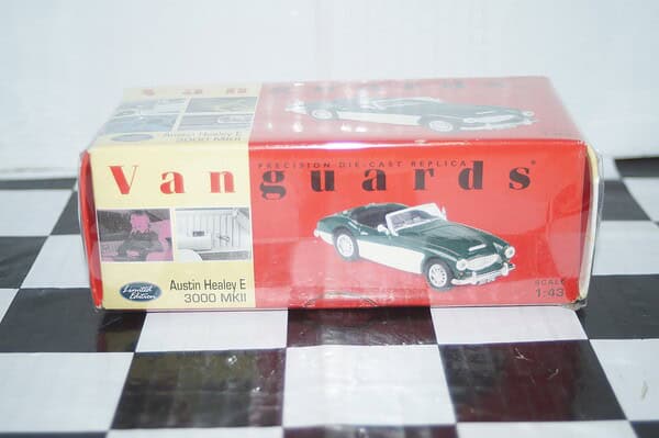 Vanguards austin healey e3000 mk2 green and white va05101 1:43