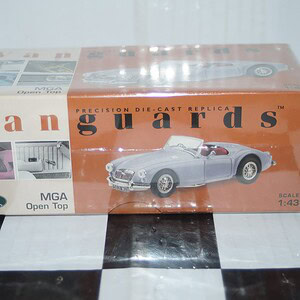 Vanguards mga open top dove grey va50000 1:43 scale