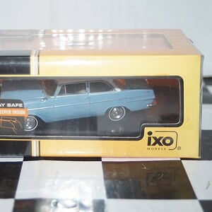 Ixo opel rekord p2 1961 blue / white clc360n diecast 1:43