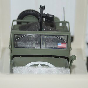 Norev willys jeep army 1944 d-day green 1:18 scale 189016