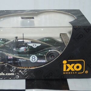 Ixo bentley speed 8 le mans 2001 1:43 lmm029