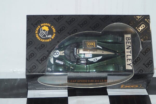 Ixo bentley speed 8 le mans 2001 1:43 lmm029