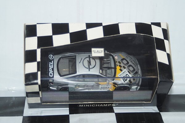 Minichamps opel calibra dtm 1994 joest racing k.rosberg 1:43 430 994106