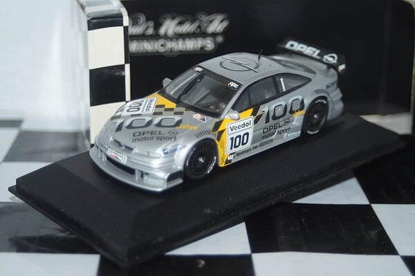 Minichamps opel calibra dtm 1994 joest racing k.rosberg 1:43 430 994106