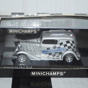 Minichamps american hot rod london toy fair ltd edition 1 of 240 in 1:43