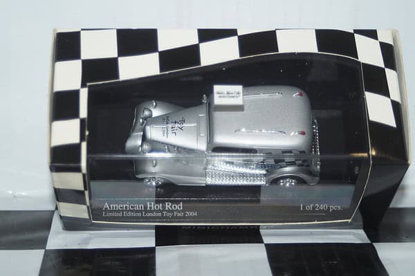 Minichamps american hot rod london toy fair ltd edition 1 of 240 in 1:43