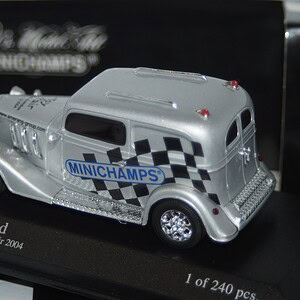 Minichamps american hot rod london toy fair ltd edition 1 of 240 in 1:43