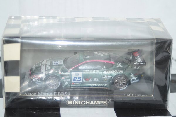 Minichamps aston martin dbrs9 gt3 spa 06 groppi 1:43 400061325