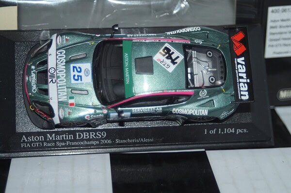 Minichamps aston martin dbrs9 gt3 spa 06 groppi 1:43 400061325