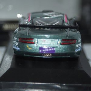 Minichamps aston martin dbrs9 gt3 spa 06 groppi 1:43 400061325