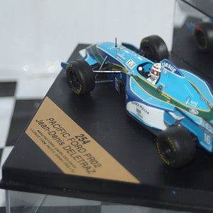 Onyx f1 pacific ford pr02 jean-denis deletraz 1:43rd ref 254