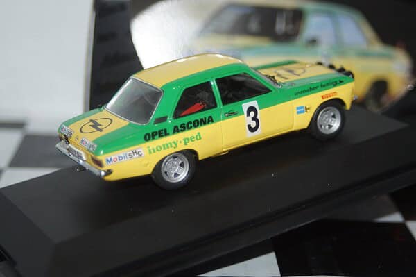 Schuco opel ascona a tuning rallye 1:43 ref 02656