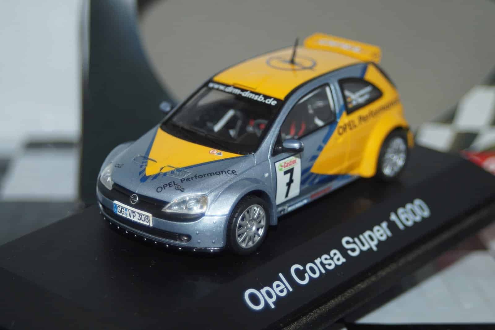 Schuco opel corsa super 1600 rallye c.schleimer 04830 1:43