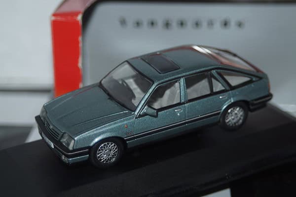 Vanguards dolomite sprint broadspeed va05303 1:43 scale