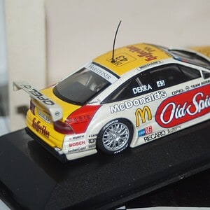 Minichamps opel calibra team j.j.lehto 430 964243 opel motorsport edition
