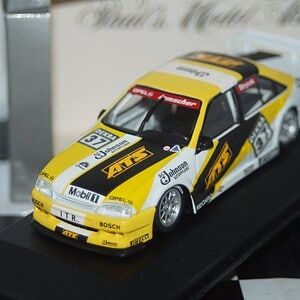 Minichamps opel omega 3000 team irmscher strycek 1:43 140121