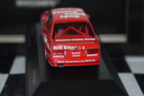 Minichamps bmw 3.5 csl norisring drm 1975 h.stuck 1:43 430 752930