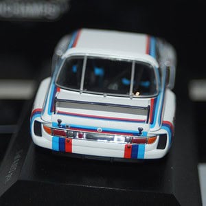 Minichamps bmw 3.5 csl norisring drm 1975 h.stuck 1:43 430 752930