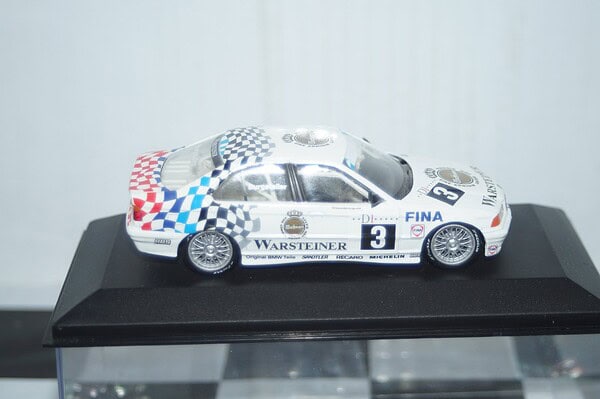 Minichamps bmw 318i adac tw-cup 1994 - a.burgstaller 1:43 430 942003