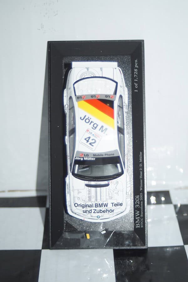 Minichamps bmw 320i etcc double winner j.muller 2003 1:43 400 032442