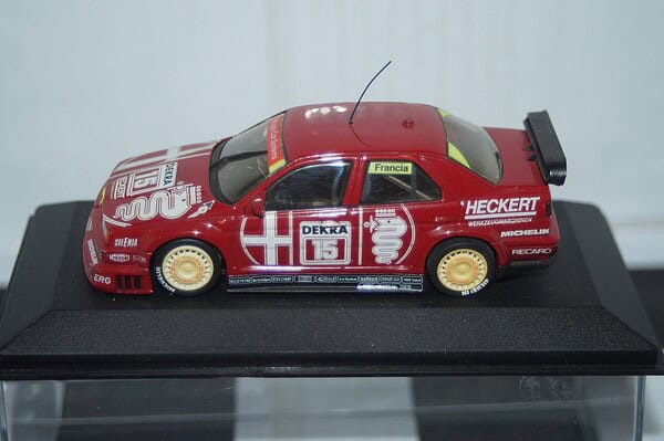 Minichamps alfa romeo 155 v6 ti dtm 1993 francia 1:43 min 930123