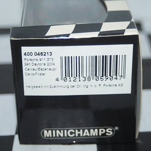 Minichamps porsche carrera rsr supersprint 1975 #4 ref 430 756904 1:43