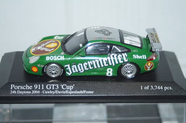 Minichamps porsche carrera rsr supersprint 1975 #4 ref 430 756904 1:43