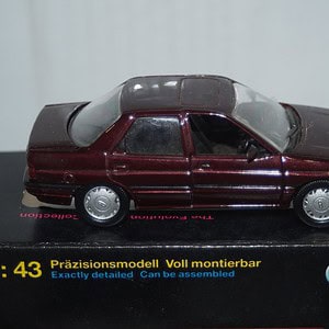 Schabak ford orion in dark red 1:43 ref 1093