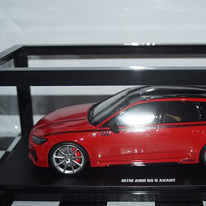 Gt spirit audi rs6 mtm estate in red 1:18 resin gt432