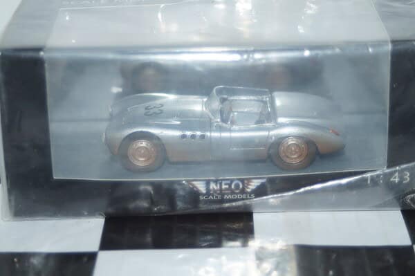 Neo borgward rs 1500 no.33 46250 in 1:43 scale