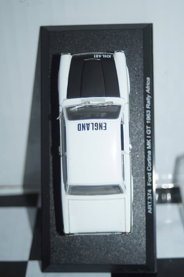 Detail cars ford cortina mk1 gt 1963 rally africa 1:43 art374