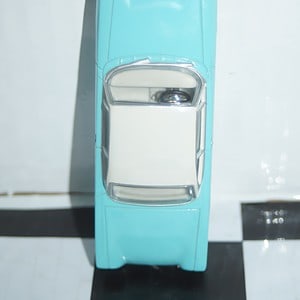 Vanguards ford capri 109e turquoise / white ref va34000
