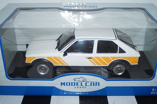 Model Car Group Opel Kadett D SR 1983 White MCG18534 1:18