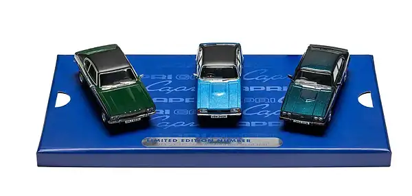 Corgi vanguards ford capri x 3 heritage collection set 1/43 ref vc01303
