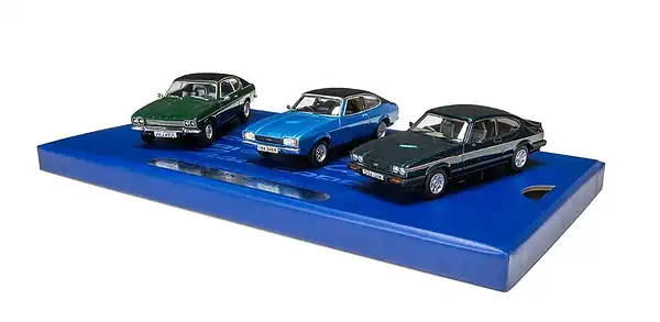 Corgi vanguards ford capri x 3 heritage collection set 1/43 ref vc01303