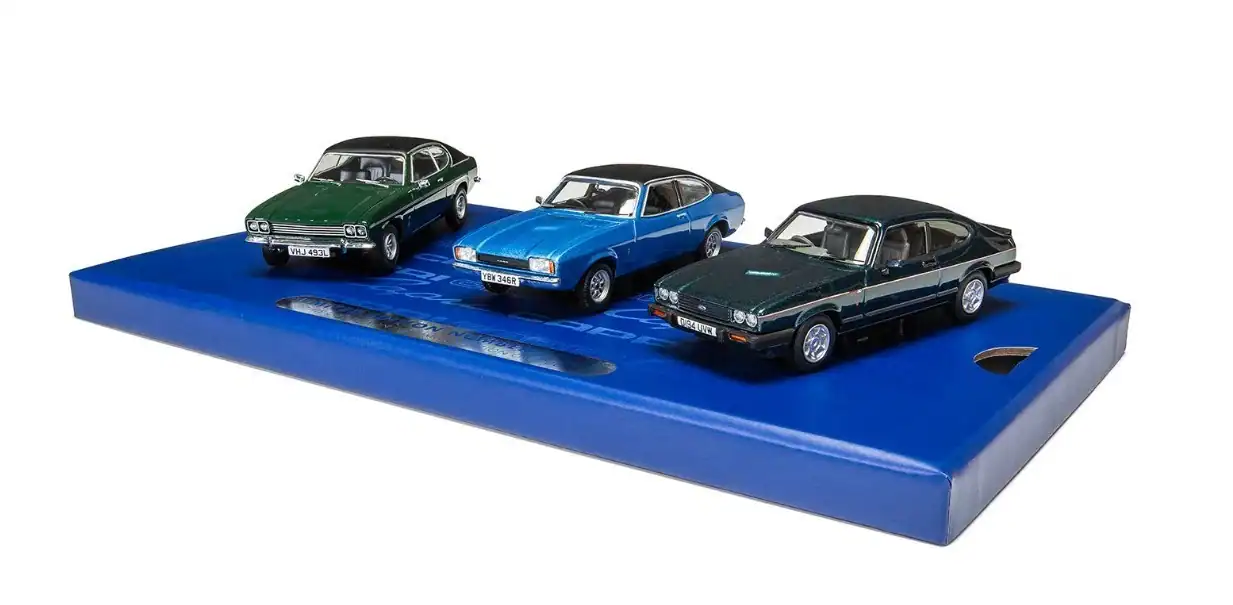 Corgi vanguards ford capri x 3 heritage collection set 1/43 ref vc01303