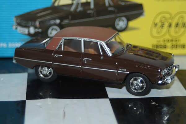 Vanguards corgi rover p6 3500 vip va06519 1:43