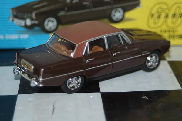 Vanguards corgi rover p6 3500 vip va06519 1:43