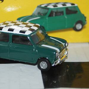 Vanguards mini cooper s in green / checker va02511 1:43