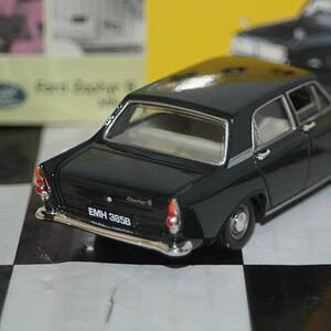 Vanguards corgi ford zepher 6 mk3 green va46001 1:43
